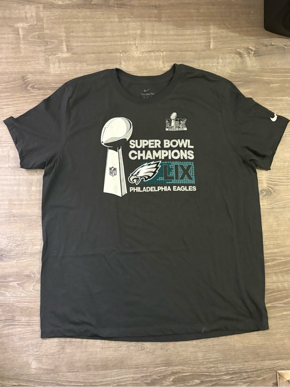 Nike Black Philadelphia Eagles Super Bowl Champions Tee